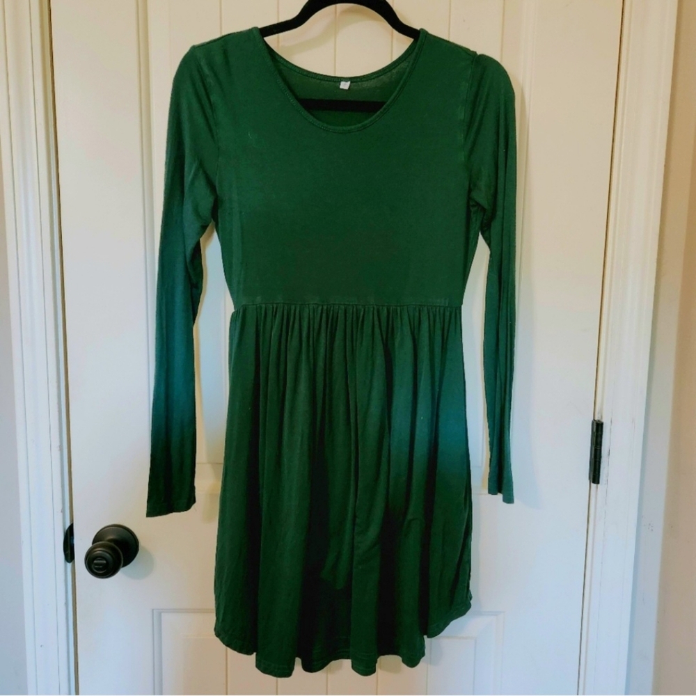 Emerald/ Hunter Green Longsleeved Dress
